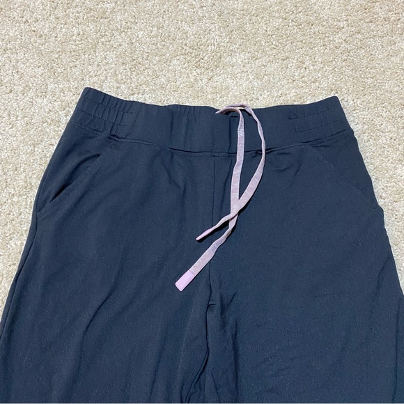 Varley Dark Navy Joggers - Picture 3 of 15